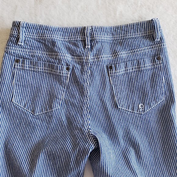 NOWADAYS Skinny Mid Rise Stretch Pinstripe Blue/White Girls Pants Size 14 - Picture 8 of 16